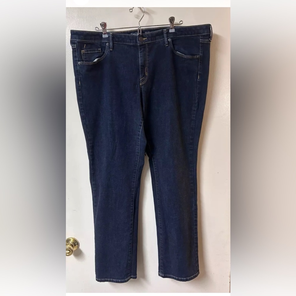 Mossimo Super Strech Blue Jeans Mid Rise Straight Size 18R Wm.